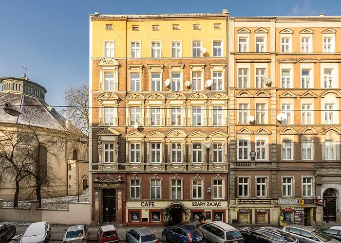 Rentplanet - Apartamenty Srodmiescie