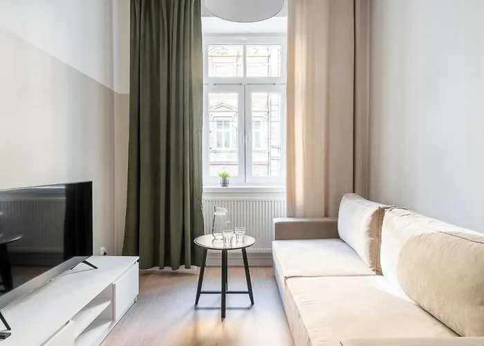Rentplanet - Apartamenty Srodmiescie